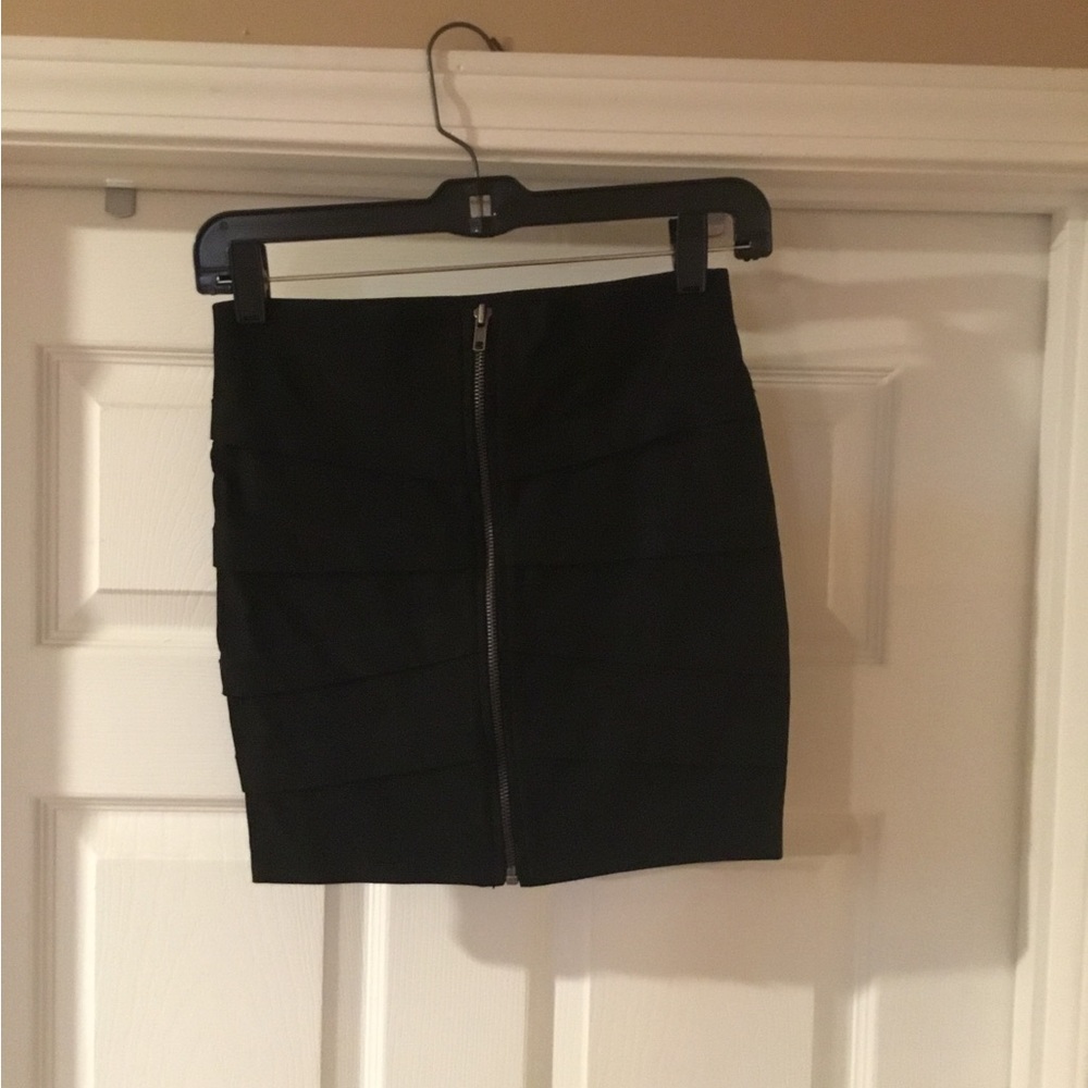 Black Front-Zip Mini Skirt